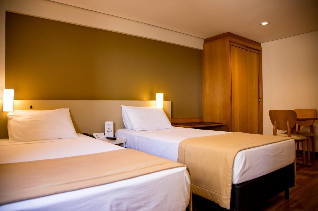 Hotel Bristol Jangada Meirelles 4*